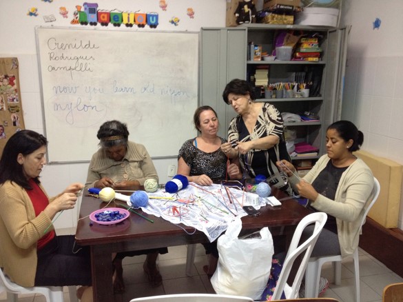 Curso de tricô e crochê